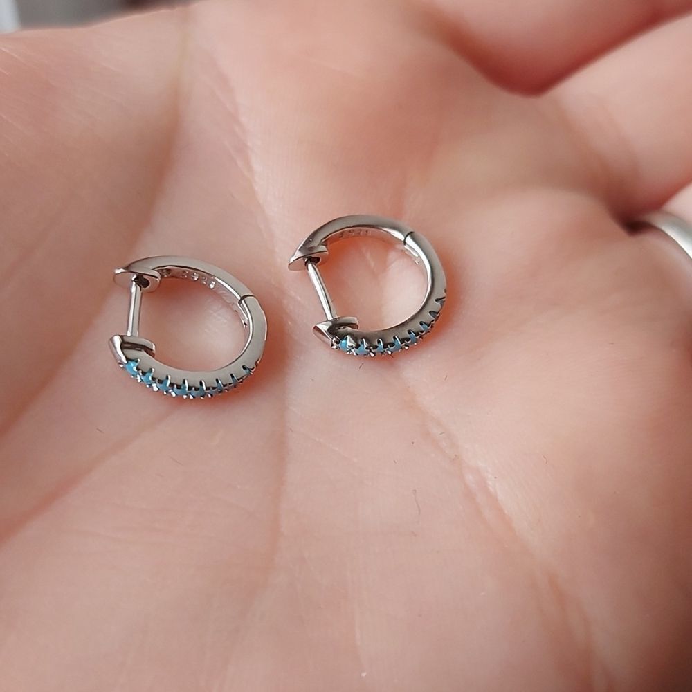 Platinum Plated 925 Sterling Silver Blue CZ Huggies Hoop Earrings - Picture 6 of 7
